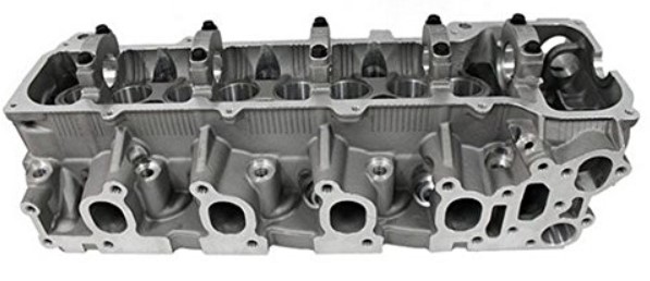 CABEZA DE MOTOR COMPLETA HIACE 2.4L 2RZ-E 8V 89-04